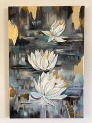 Waterlily’s with a touch of gold